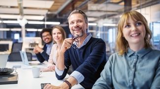 Lindschulte-Mitarbeitende in einem Meeting