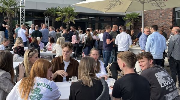 Team-Events wie diese sind einer von vielen Benefits bei Lindschulte